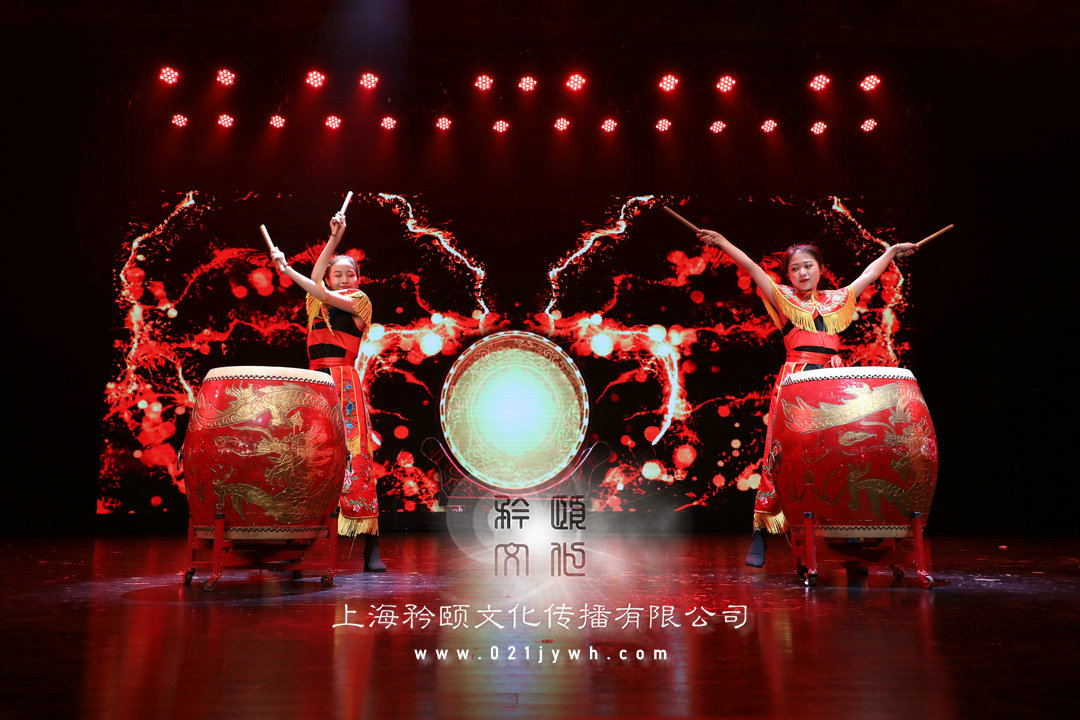 上海龙鼓舞蹈表演